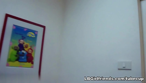 Hotester sexy girl's pussy in bed