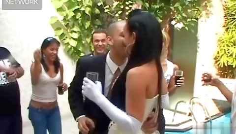 Shower appreciat, and hom nowadaysy wielding roundandbrown faced