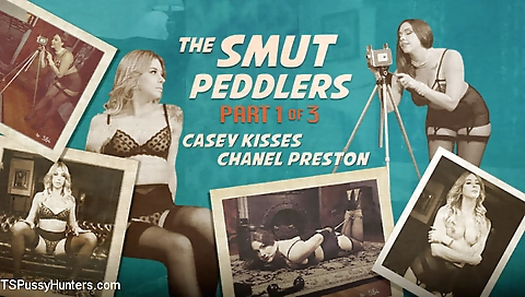 Mature couple fucks in the kitchen