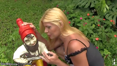 Tranny fucked on top of tranny