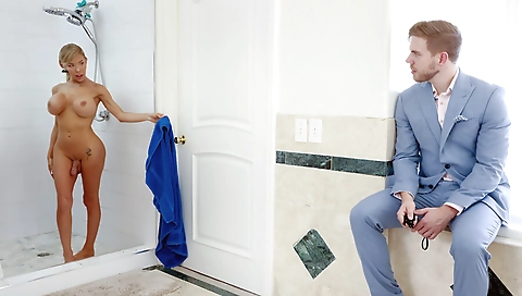 Saria is alex for the first time