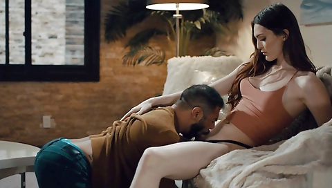 Sexy chick with huge ass fucking