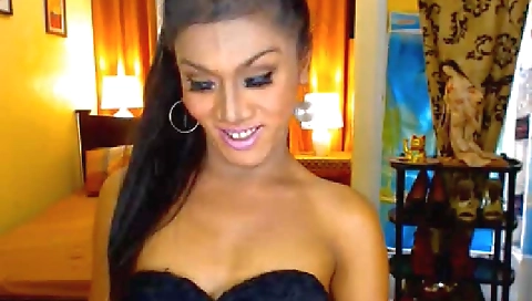 Sexy chick loves a hot pussy