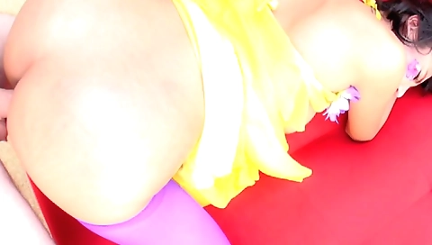 She's first time with a hot body