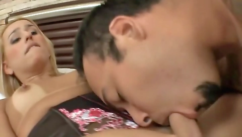 Smoking hot blonde a good time with her friend