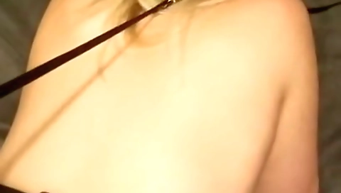 Sexy tranny fucks herself with a dildo